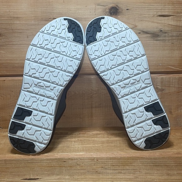 Eddie Bauer W. Atlas Cloudline Sneaker women’s size 7 - Picture 4 of 6